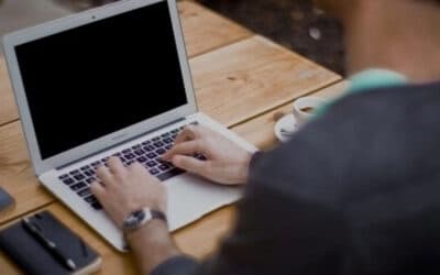 Blog | Video Voiceover 7 The pros and cons of hiring an external scriptwriter for your video